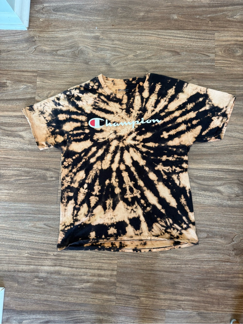 Champion Tie-Dye Crewneck Tee - Black & Tan